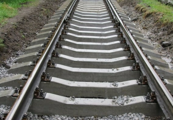 Железобетонные шпалы и металлоконструкции для строительства железных дорог